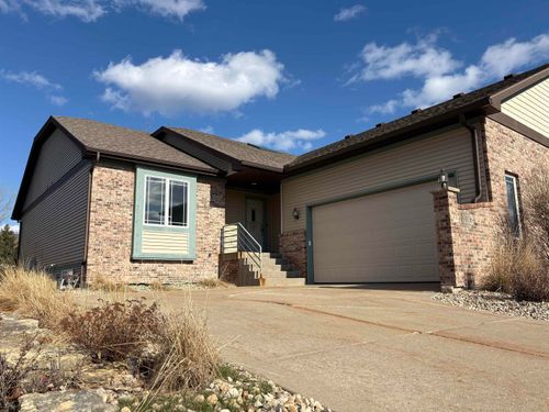 9106 Waterside St, Middleton, WI, 53562-4385 | Card Image