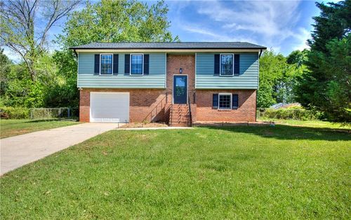 130 Belmont Farms Dr, Ellenwood, GA, 30294-2728 | Card Image