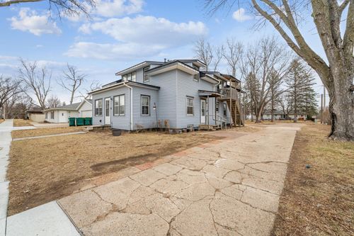 315 S Willow St, Belle Plaine, MN, 56011-1710 | Card Image
