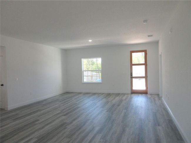 6421 Sw 151 St Loop, House other with 4 bedrooms, 2 bathrooms and null parking in OCALA FL | Image 5