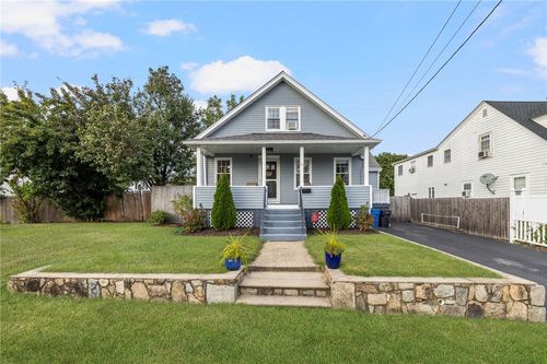 51 Norman Ave, Cranston, RI, 02910-5711 | Card Image