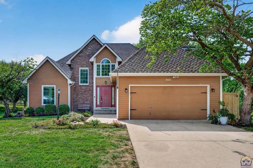 3831 Sw Friar Rd, Topeka, KS, 66610-1507 | Card Image