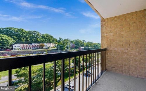 530-4500 S Four Mile Run Drive, ARLINGTON, VA, 22204 | Card Image