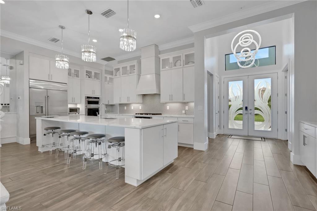 Residential in ESTERO 4