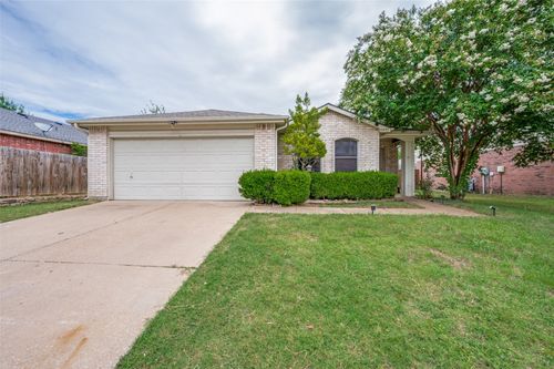 8405 Seven Oaks Ln, Denton, TX, 76210-3878 | Card Image