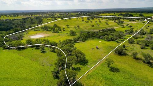 191 Pivot Cir, Briggs, TX, 78608-2017 | Card Image