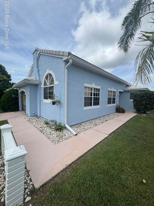 1996 Sugarberry Ct Ne, Palm Bay, FL, 32905-4688 | Card Image