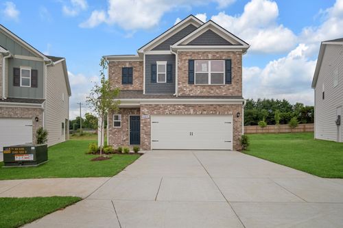 209 Summerlin Dr, Gallatin, TN, 37066-6223 | Card Image