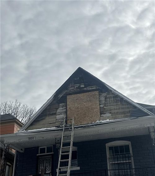 3501 E 26th St, Kansas City, MO, 64127-4320 | Card Image