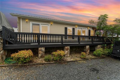 102 Scenic View Ln, New London, NC, 28127 | Card Image