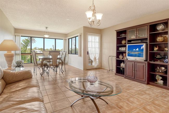 APT-310 - 835 S Osprey Ave, Condo with 2 bedrooms, 2 bathrooms and null parking in SARASOTA FL | Image 9