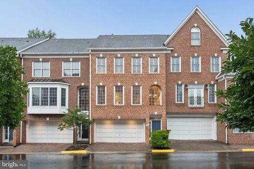 1313 Mclean Crest Ct, MCLEAN, VA, 22101-3656 | Card Image