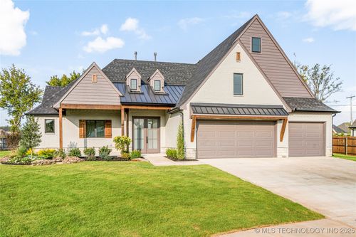 13676 S 23rd St, Bixby, OK, 74008-4196 | Card Image