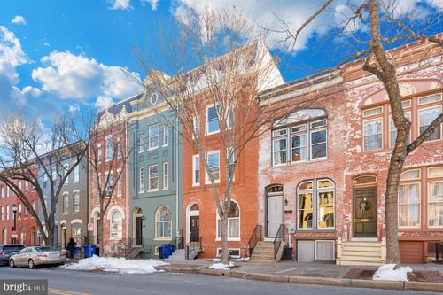 apt-3-230 S Market St, FREDERICK, MD, 21701-6577 | Card Image