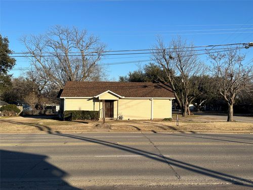 1407 S Washington St, Kaufman, TX, 75142-3137 | Card Image