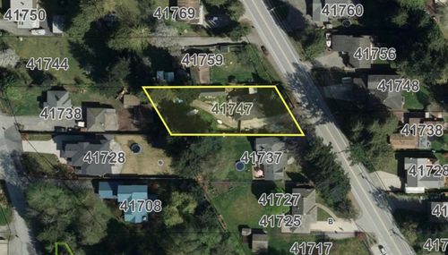 41747 Government Rd, Squamish, BC, V0N0A4 | Card Image