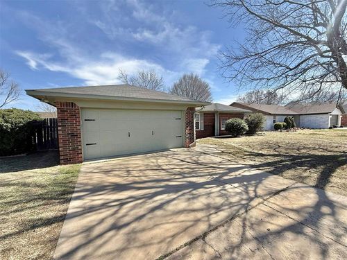 3204 Partridge Pl, Altus, OK, 73521-1251 | Card Image