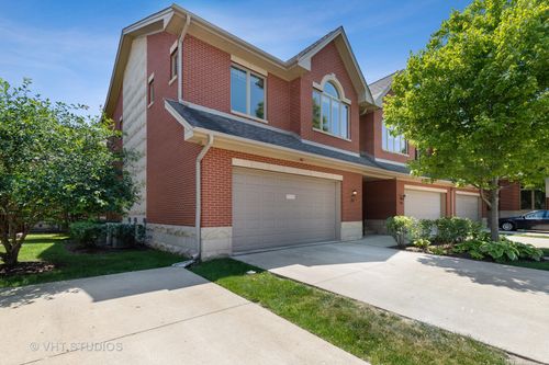 21-21 Northfield Ter, Wheeling, IL, 60090-2935 | Card Image