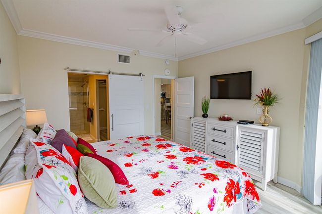 APT-402 - 7974 Sailboat Key Blvd S, Condo with 2 bedrooms, 2 bathrooms and null parking in South Pasadena FL | Image 30
