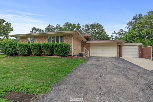 2N439 Virginia Ave, Glen Ellyn, IL, 60137-2860 | Card Image