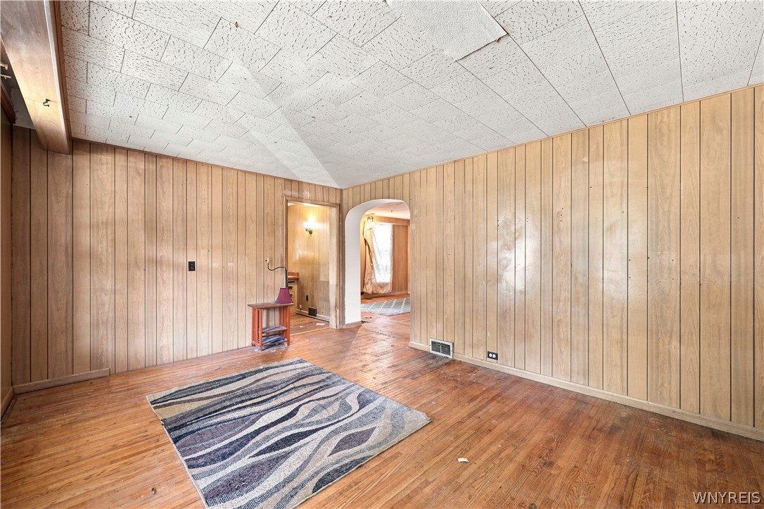 Residential in Lockport City 5