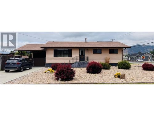 6773 14th St, Grand Forks, BC, V0H1H2 | Card Image