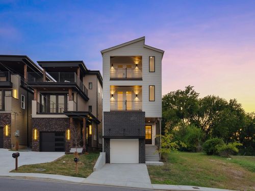 a-917 33rd Ave N, Nashville, TN, 37209-2604 | Card Image