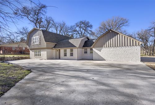 2019 Enchanted Ln, Lancaster, TX, 75146-3409 | Card Image