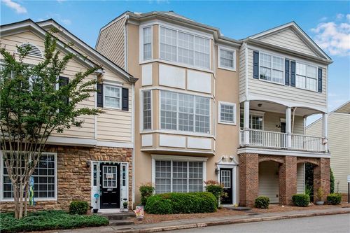 111 Riverstone Commons Cir, Canton, GA, 30114-5237 | Card Image