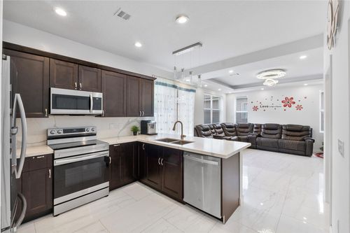 10739 Oak Bend Way, Wellington, FL, 33414-6175 | Card Image