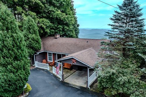 116 Hemlock Lane, Blowing Rock, NC, 28605 | Card Image