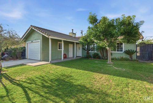 624 Tucker Street, Arvin, CA, 93203 | Card Image