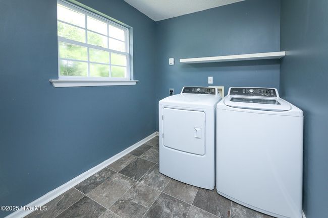 158 Green View Rd, House other with 4 bedrooms, 3 bathrooms and 2 parking in Moyock NC | Image 14