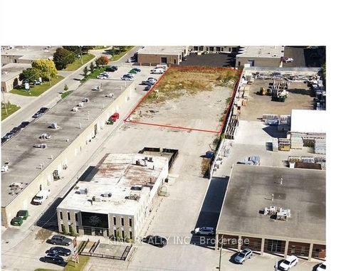 2-530 Clarke Rd, London, ON, N5V2C7 | Card Image