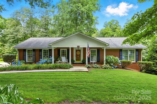 701 4th Ave Ne, Conover, NC, 28613-1618 | Card Image