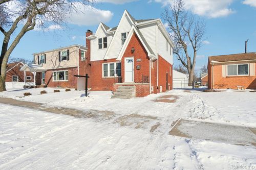 15418 Oceana Ave, Allen Park, MI, 48101-1956 | Card Image