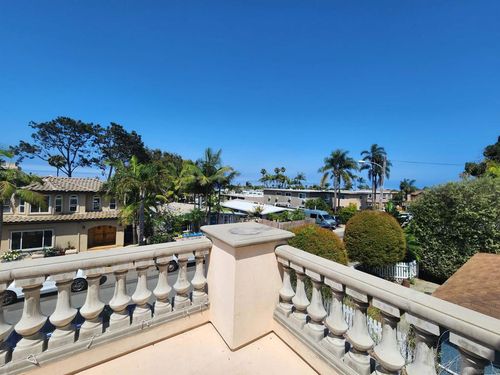 2265 Manchester Ave, Cardiff by the Sea, CA, 92007-1939 | Card Image