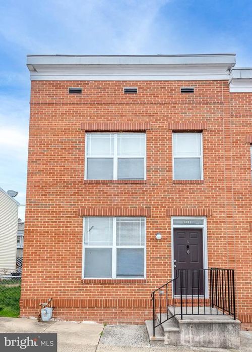 1011 Hillman Street, BALTIMORE, MD, 21202 | Card Image