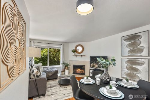 apt-210-3045 20th Ave W, Seattle, WA, 98199-2976 | Card Image