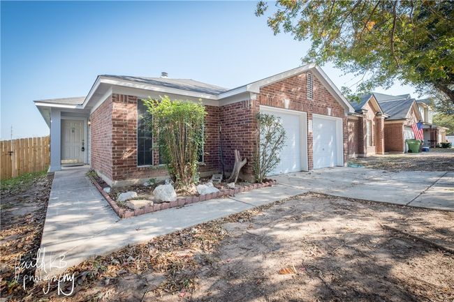2006 Charlotte Way, House other with 3 bedrooms, 2 bathrooms and 2 parking in Round Rock TX | Image 35
