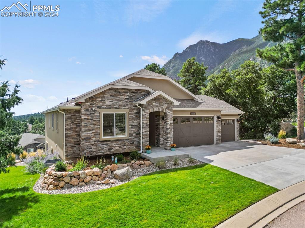 Hidden Cottage Grv, Colorado Springs, CO 80906