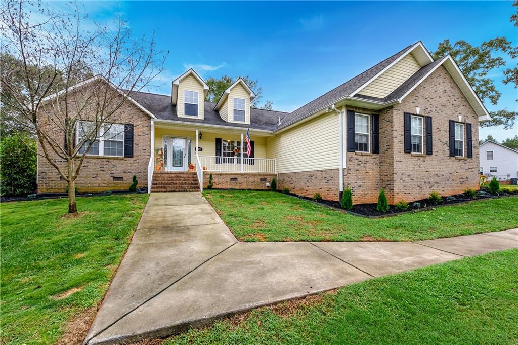 Willene Dr, Piedmont, SC 29673