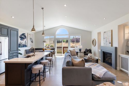 6642 Trout Ct, Park City, UT, 84098 | Card Image