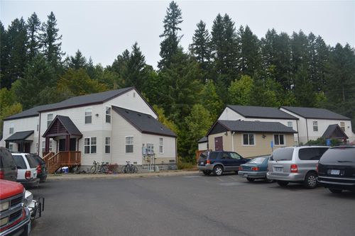 600 California Ave, Vernonia, OR, 97064-6000 | Card Image