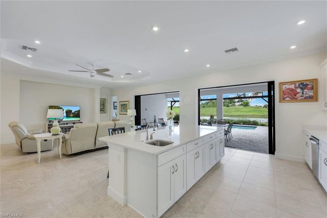11641 Canal Grande Dr, House other with 4 bedrooms, 3 bathrooms and 2 parking in FORT MYERS FL | Image 15