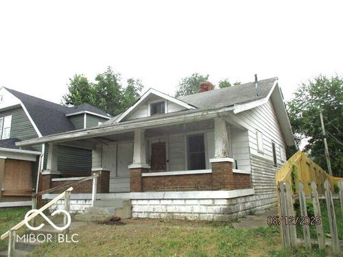 907 N Oxford St, Indianapolis, IN, 46201-2465 | Card Image