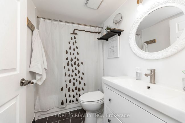 1101 - 9 Michael Power Pl, Condo with 2 bedrooms, 2 bathrooms and null parking in Etobicoke ON | Image 18
