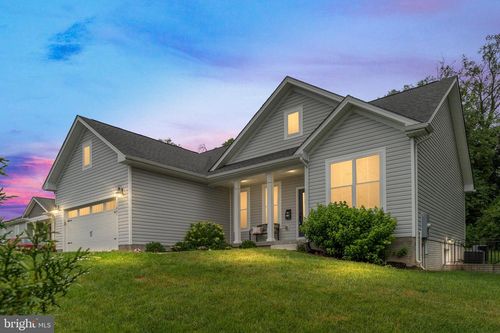421 Ridge Rd, BERRYVILLE, VA, 22611-1133 | Card Image