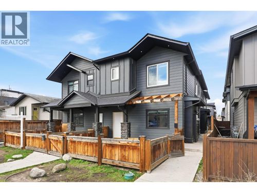 4-722 Coopland Cres, Kelowna, BC, V1Y2V1 | Card Image