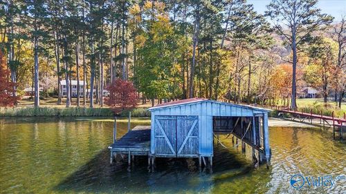 425 County Road 24, Scottsboro, AL, 35769-3116 | Card Image